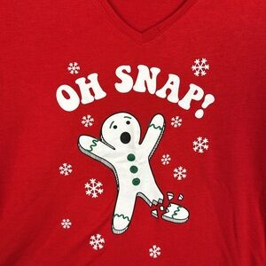 Celebrate together oh snap broken gingerbread V-neck short sleeve shirt XS